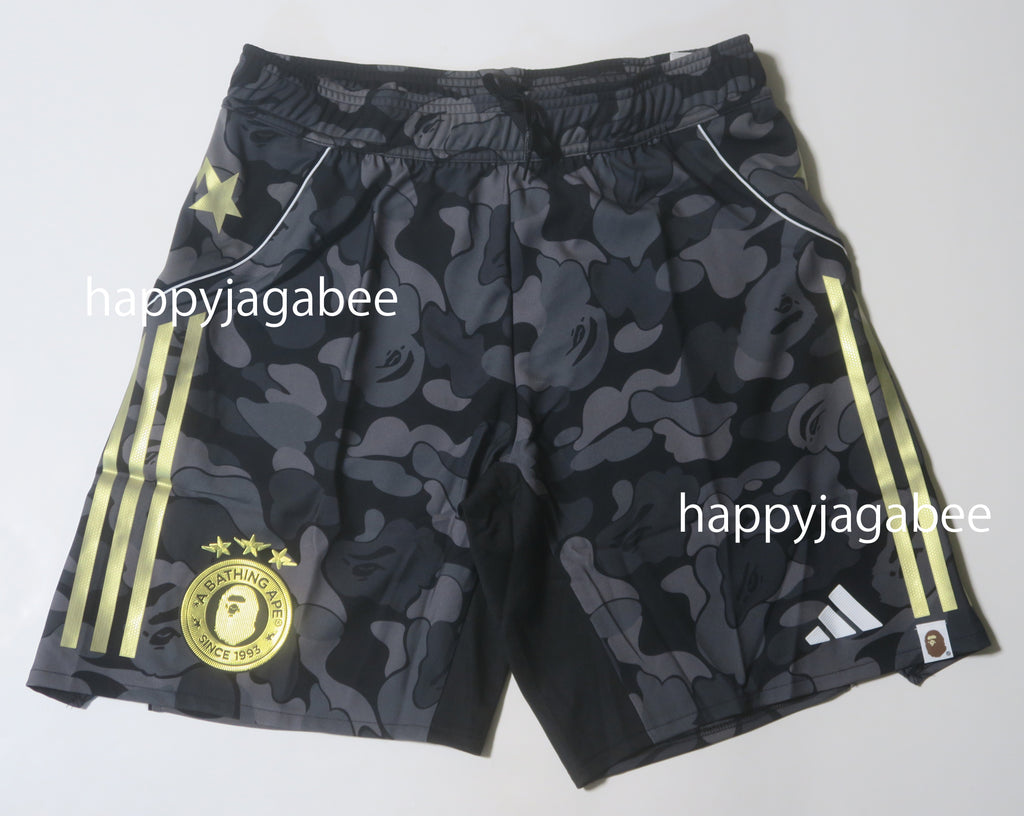 A BATHING APE BAPE x ADIDAS - FB SHORTS – happyjagabee store