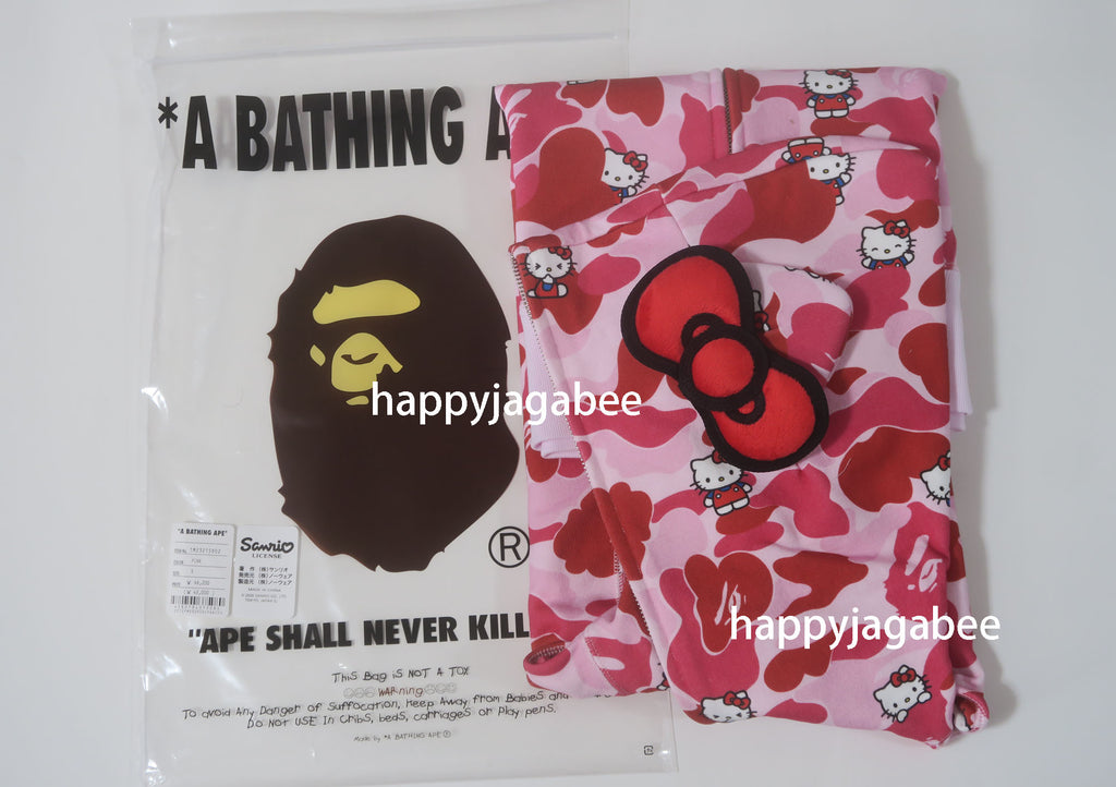 A BATHING APE BAPE x SANRIO CHARACTERS HELLO KITTY CAMO FULL ZIP
