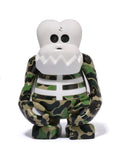 A BATHING APE BAPE x BOUNTY HUNTER ABC CAMO SKULL- KUN FIGURE