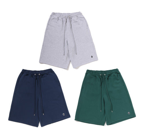 A BATHING APE ONE POINT KNEE LENGTH RELAXED FIT SWEAT SHORTS