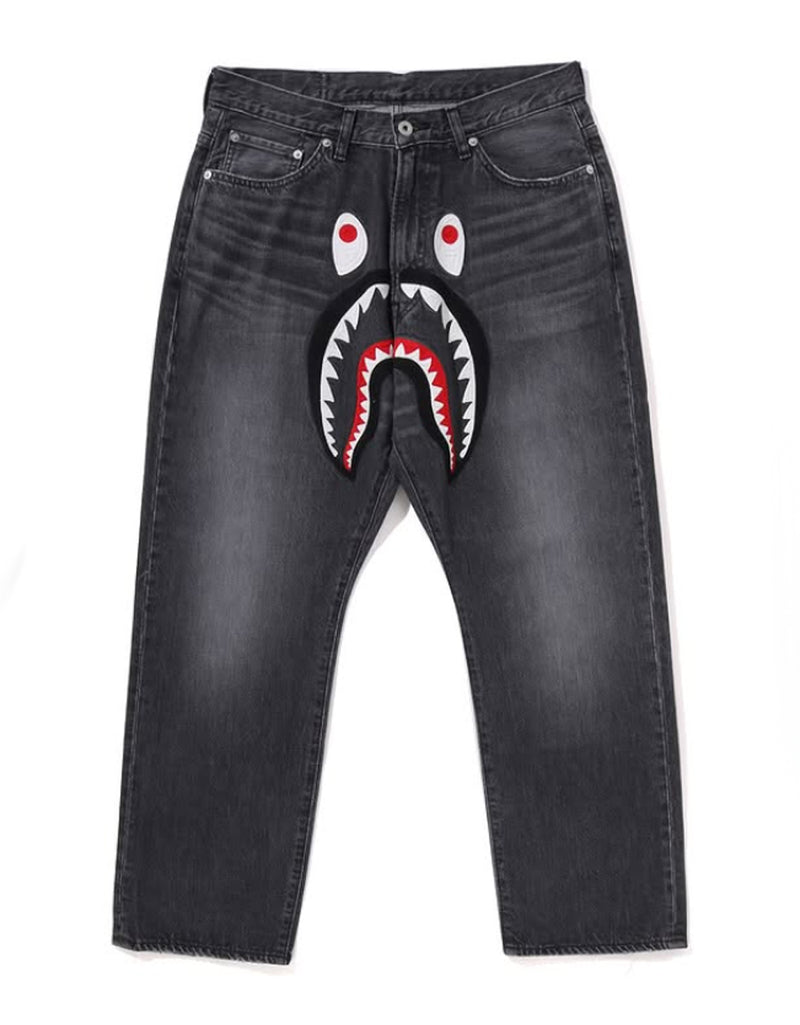 A BATHING APE SHARK LOOSE FIT 13OZ DENIM PANTS