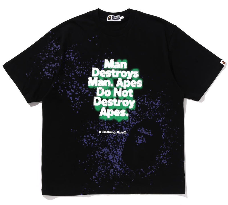 A BATHING APE SPRAY PRINT SLOGAN RELAXED FIT TEE