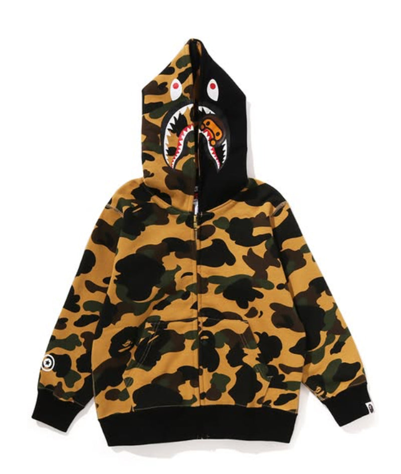 A BATHING APE BAPE KIDS 1ST CAMO MILO SHARK ZIP HOODIE