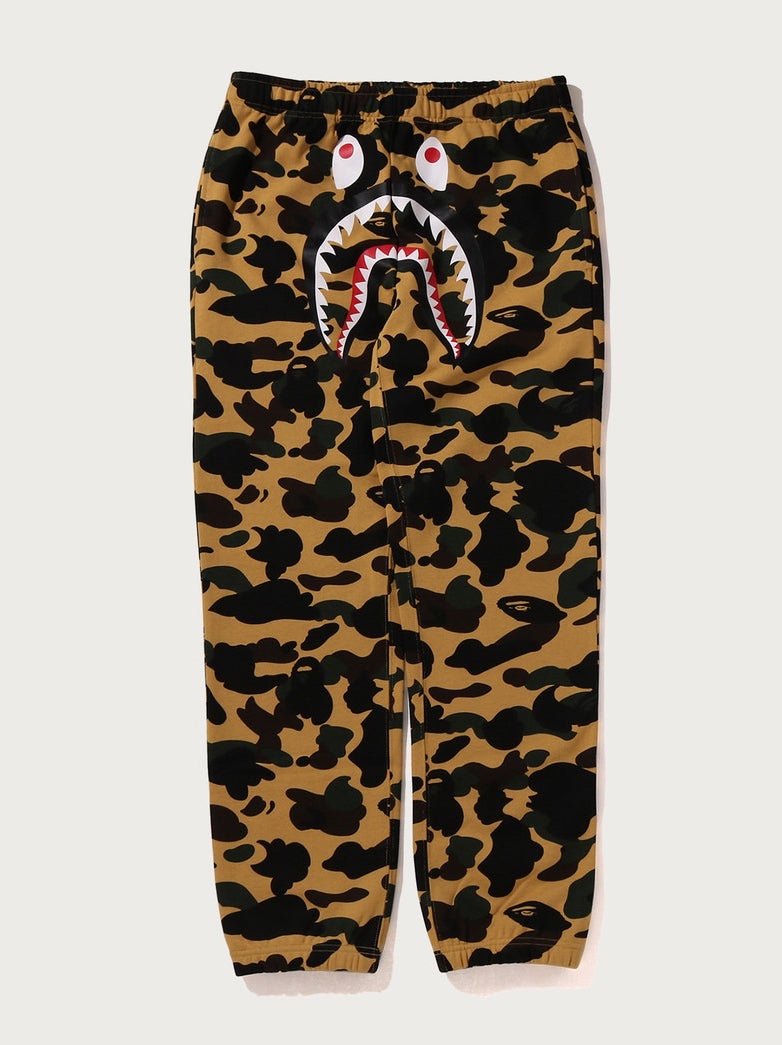 A BATHING APE 1ST CAMO SHARK SWEAT PANTS