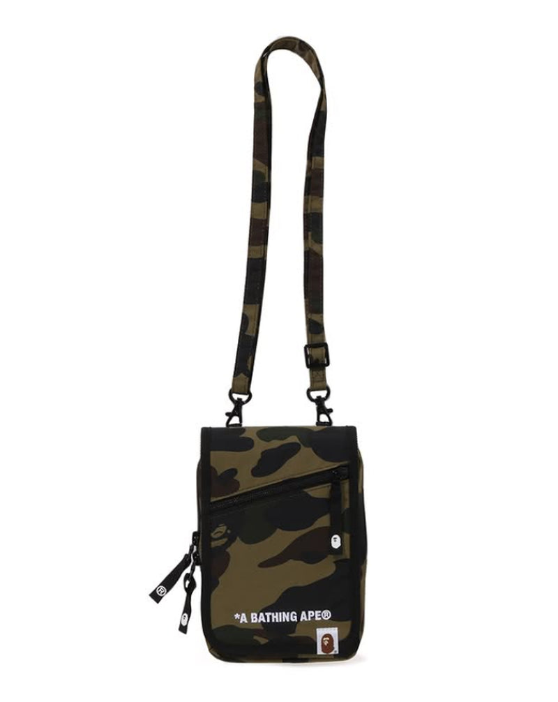 A BATHING APE 1ST CAMO PHONE BAG