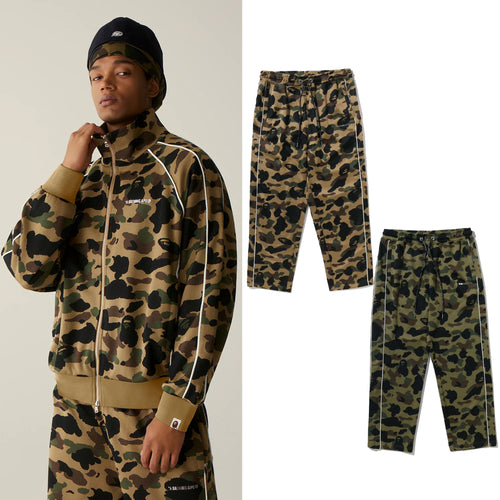 A BATHING APE 1ST CAMO A BATHING APE LOGO RELAXED FIT TRACK SWEAT PANTS