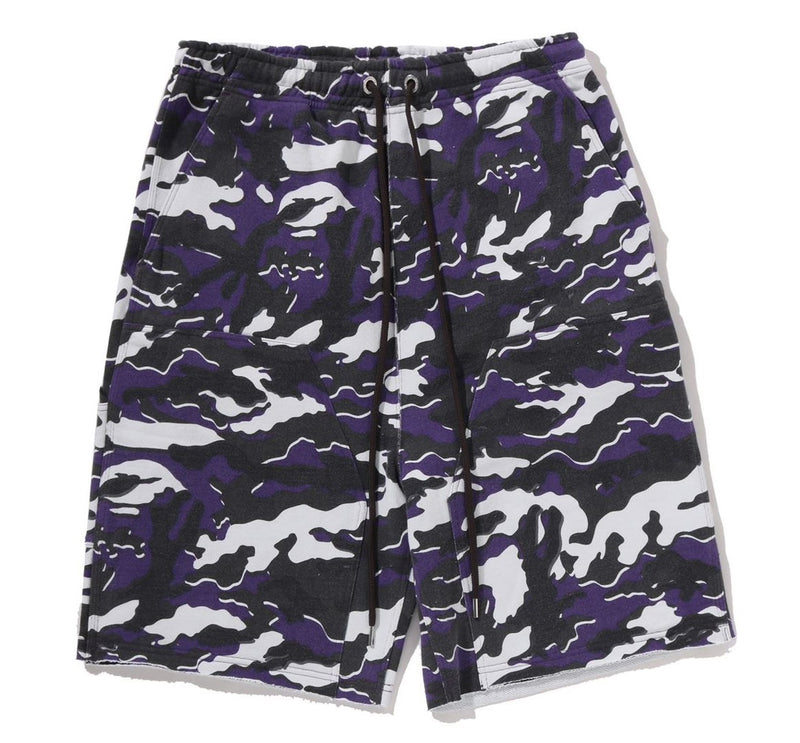 A BATHING APE GLITCH WOODLAND CAMO DOUBLE KNEE RELAXED FIT SWEAT SHORTS