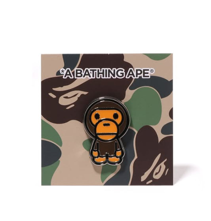 A BATHING APE BABY MILO PINS