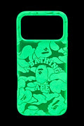 [ Pre-Order] A BATHING APE SOLID CAMO GLOW IN THE DARK COLLEGE IPHONE 18 PRO MAX CASE