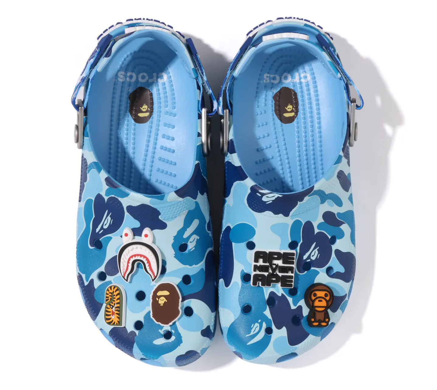 （お得な特別割引価格） A BATHING APE BAPE x CROCS - CLOG – happyjagabee store 靴