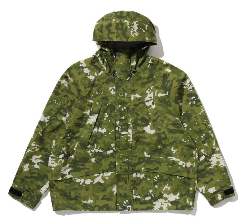 A BATHING APE MULTI PIXEL CAMO SNOWBOARD 2 LAYER JACKET