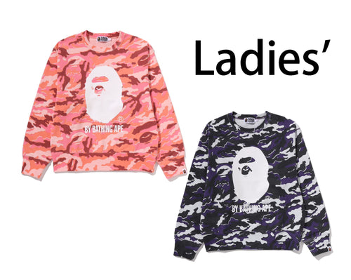 A BATHING APE Ladies' GLITCH WOODLAND CAMO BY BATHING APE CREWNECK