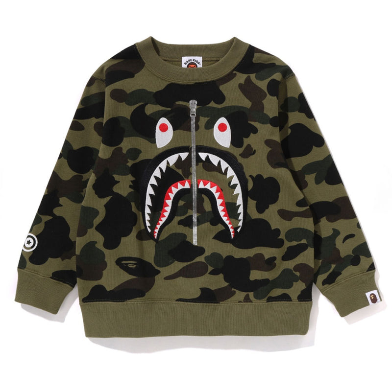 A BATHING APE BAPE KIDS 1ST CAMO SHARK CREWNECK SWEAT SHIRT