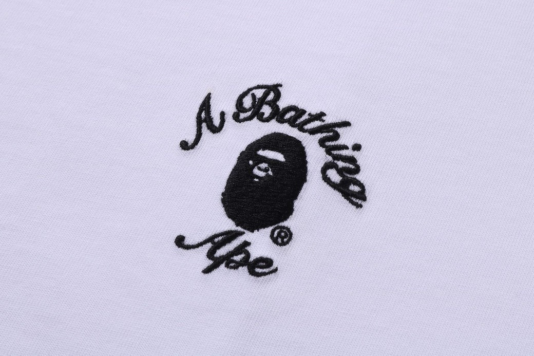 A BATHING APE ONE POINT COLLEGE RELAXED FIT TEE