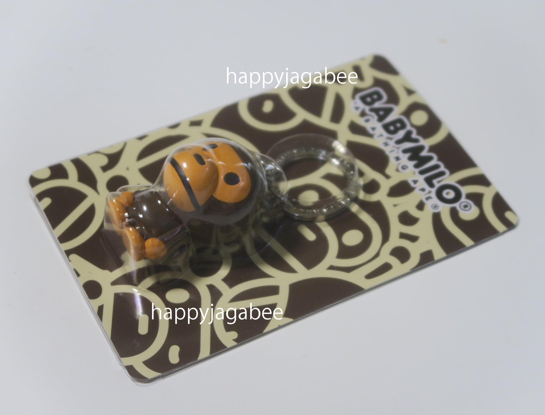 A BATHING APE BABY MILO KEYCHAIN – happyjagabee store