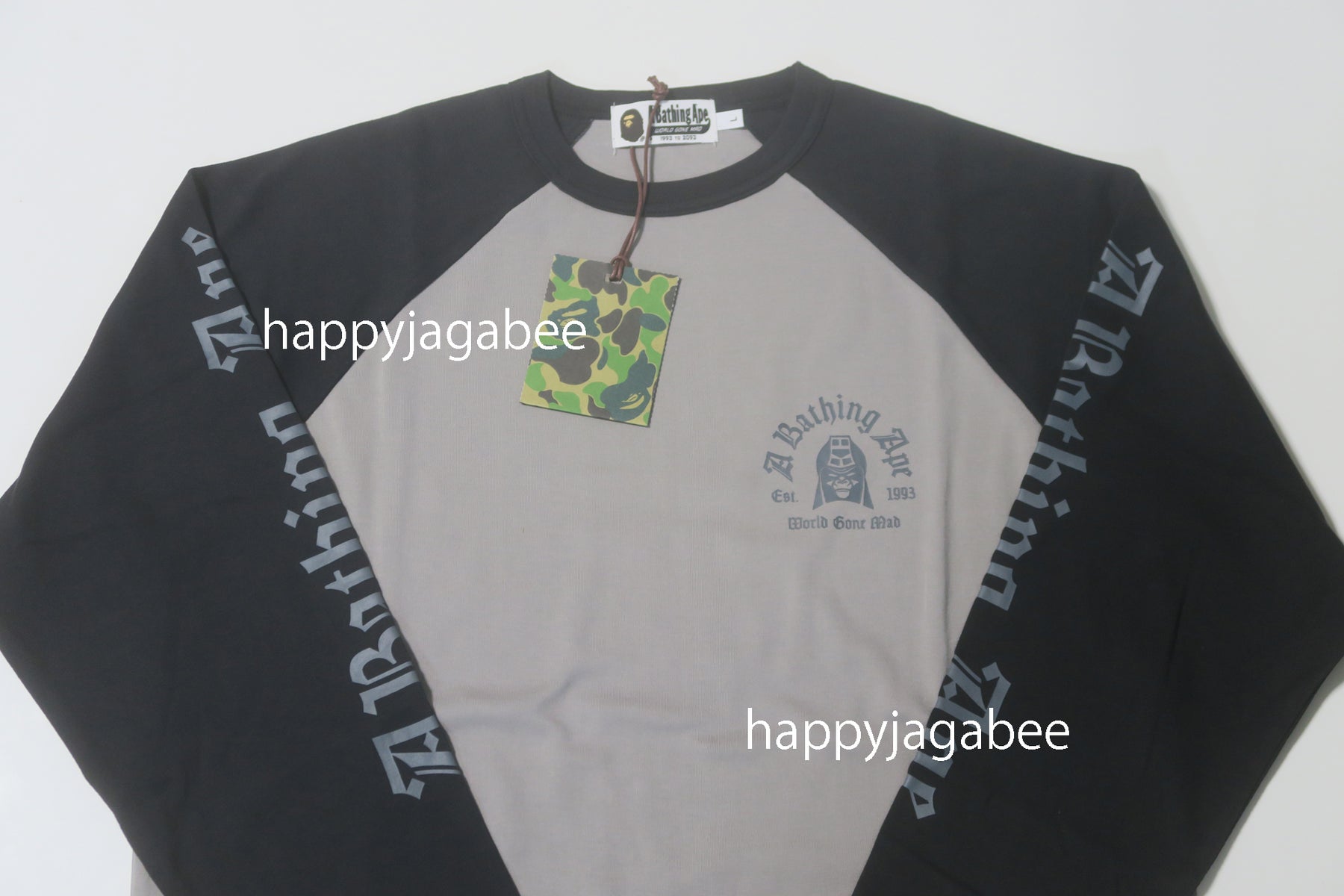 A BATHING APE RAGLAN SLEEVE L/S TEE – happyjagabee store