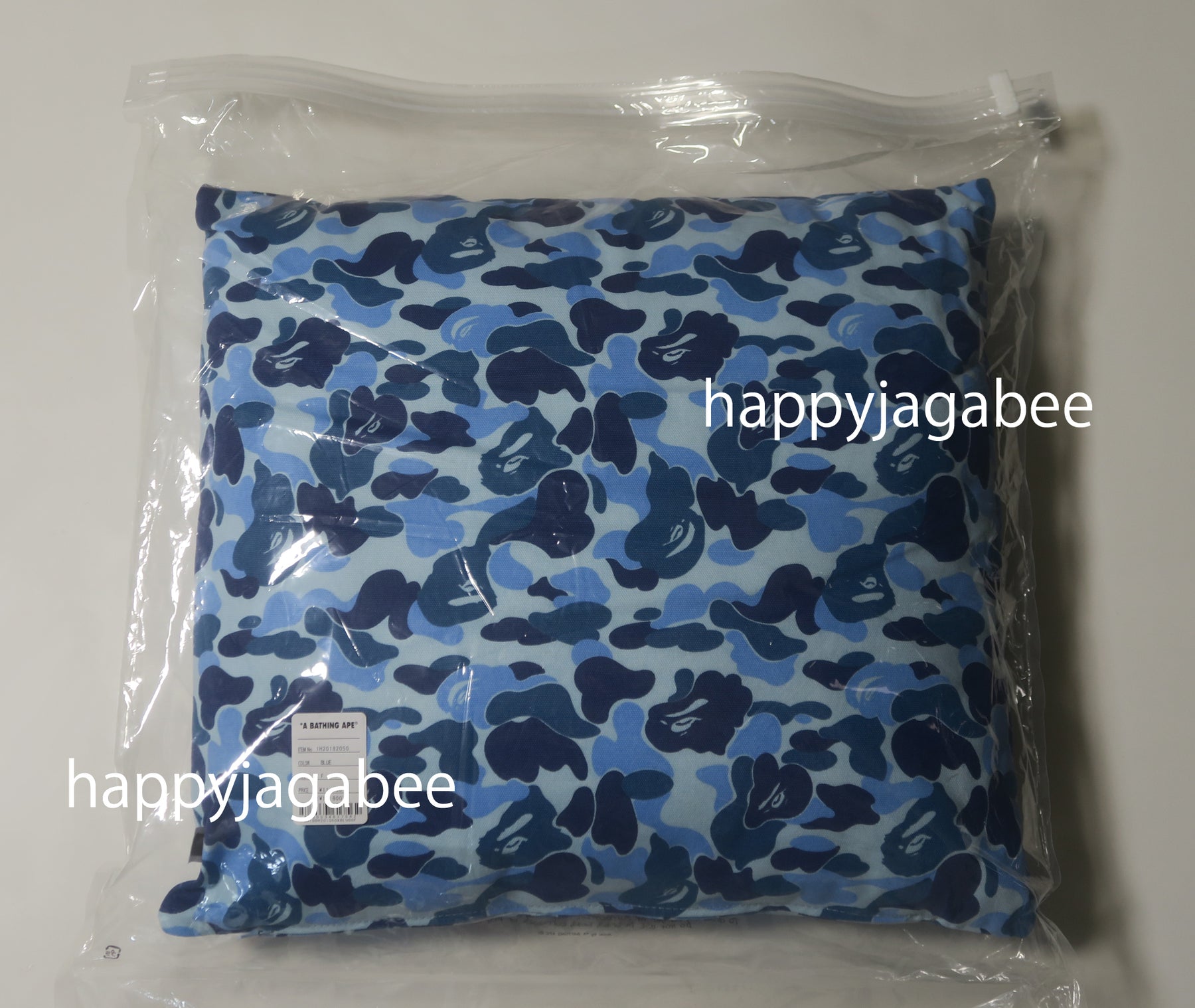 A BATHING APE ABC CAMO COLLEGE SQUARE CUSHION – happyjagabee