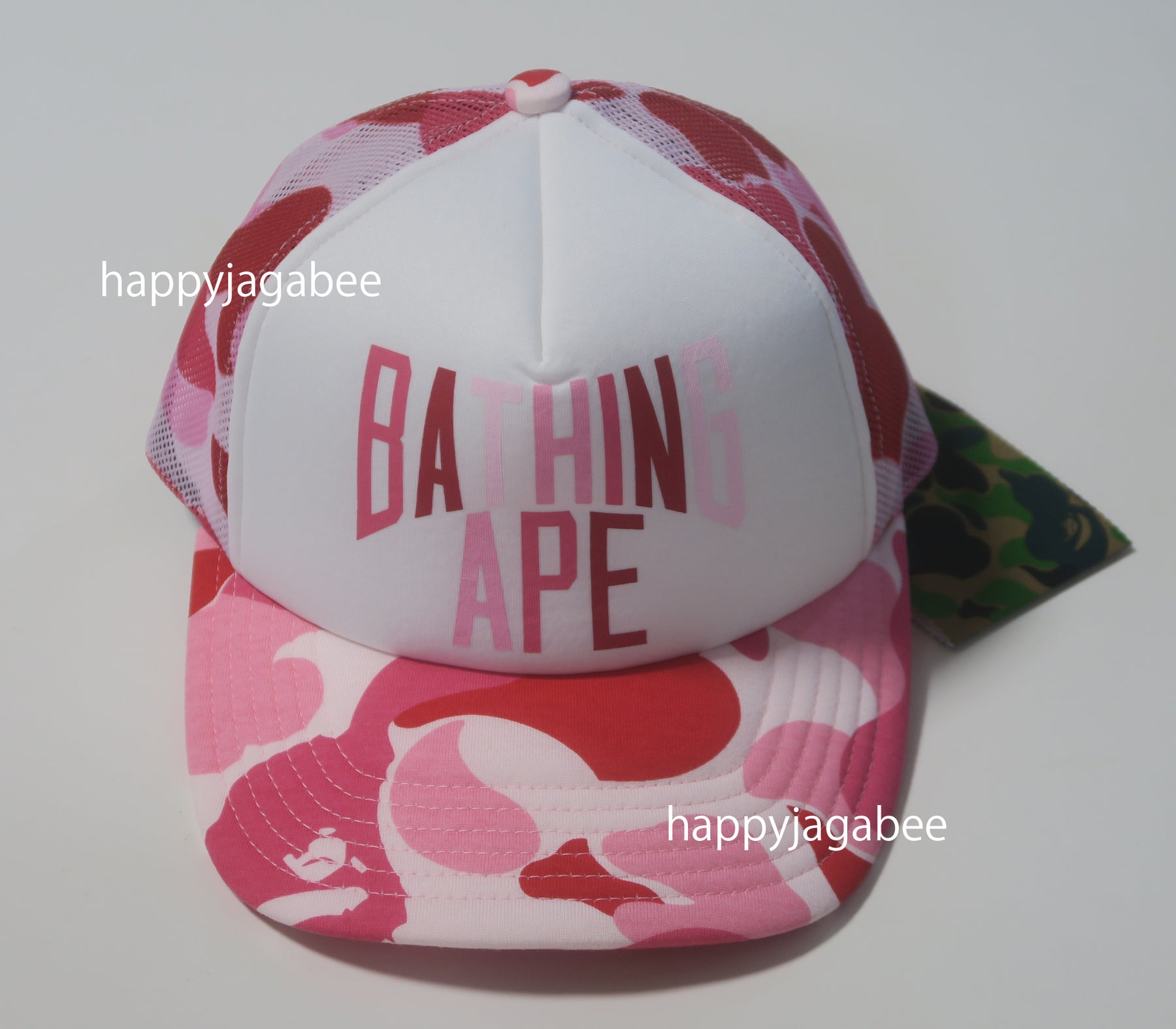 【A BATHING APE】3色展開 ABC CAMO NYC LOGO MESH CAP UNISEX A BATHING APE® Abc Camo Nyc Logo Mesh Cap | Bape official