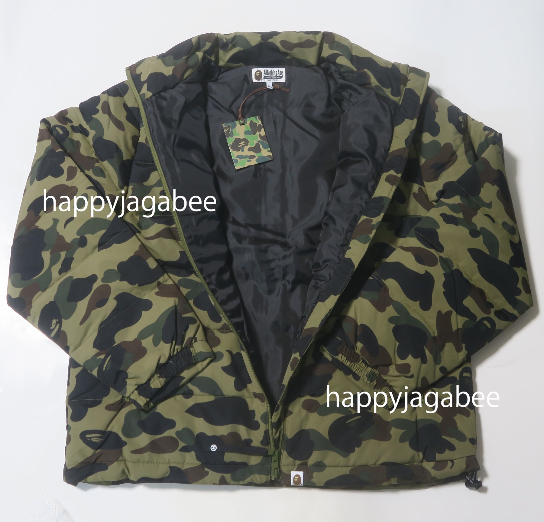 A BATHING APE  ☆2014 1stカモ サッカーボール グリーン ABC CAMO SOCCER BALL | bape.com
