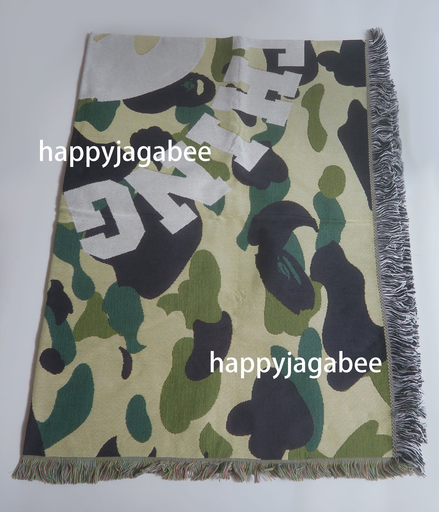 A BATHING APE 1ST CAMO JACQUARD BLANKET – happyjagabee store