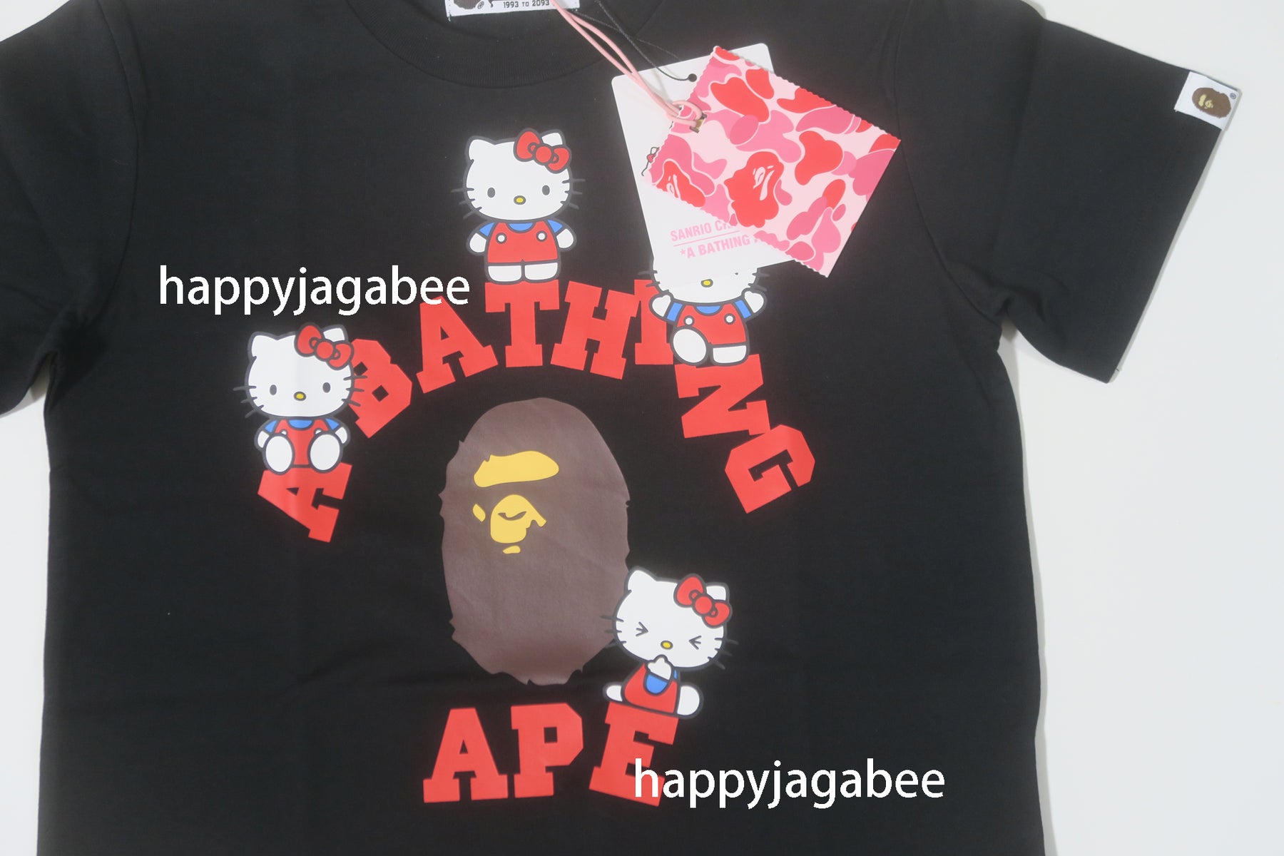 A BATHING APE BAPE x SANRIO CHARACTERS MINI TEE HELLO KITTY