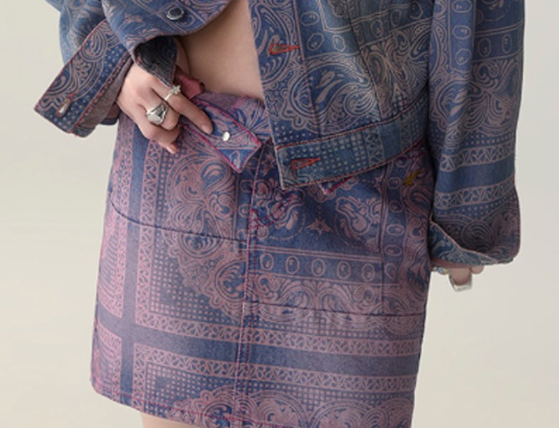 A BATHING APE Ladies' PAISLEY PATTERN DENIM SKIRT