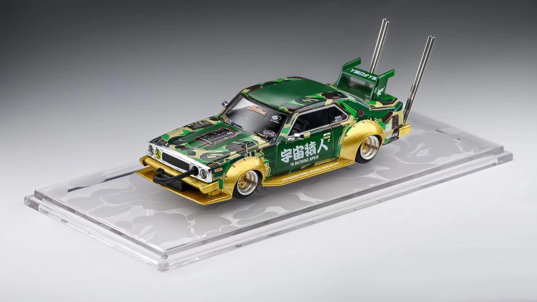 A BATHING APE BAPE x POPRACE BOSOZOKU MODEL CAR SKYLINE C210 30TH  ANNIVERSARY