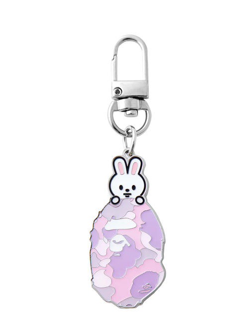A BATHING APE BAPE x STRAYKIDS LEEBIT KEY RING