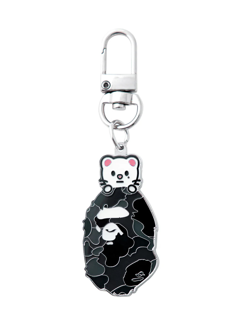 A BATHING APE BAPE x STRAYKIDS JINIRET KEY RING
