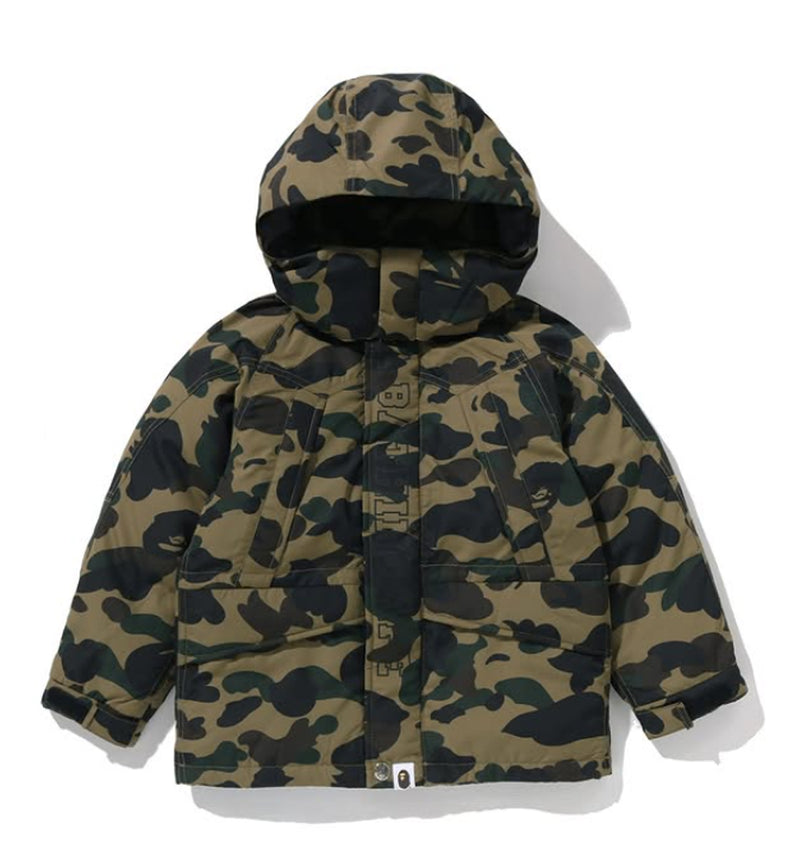 A BATHING APE BAPE KIDS 1ST CAMO SNOWBOARD DOWN JACKET