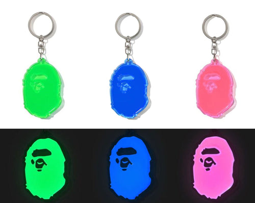 A BATHING APE APE HEAD REFLECTIVE KEYCHAIN