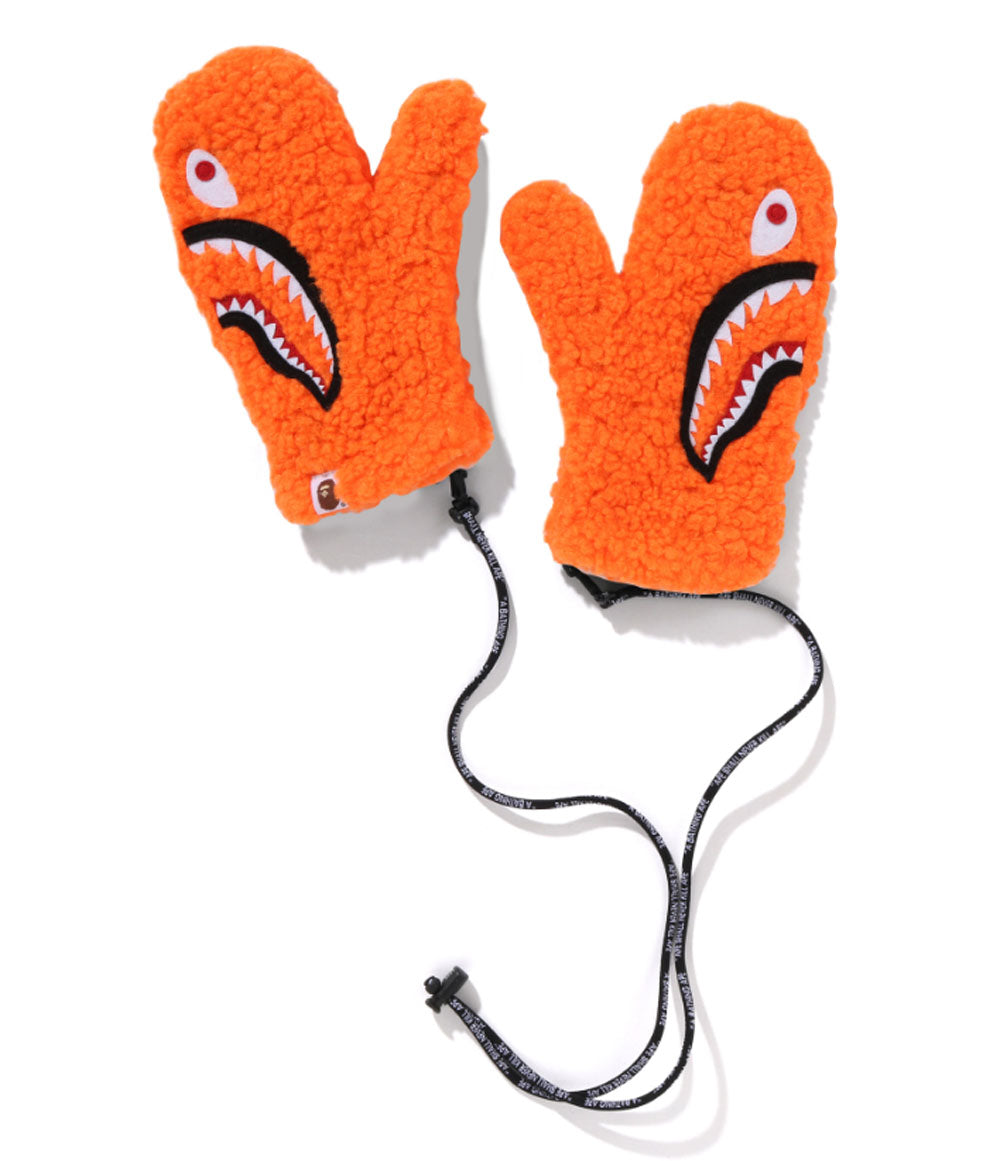 leinwande Boa Hand Knitted Mittens新品未使用 - メルカリ