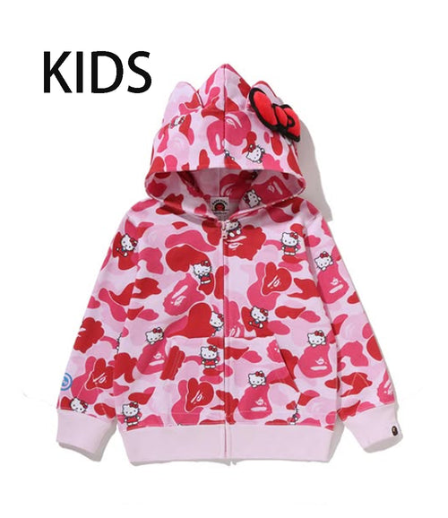 A BATHING APE BAPE KIDS BAPE SANRIO HELLO KITTY CAMO ZIP HOODIE