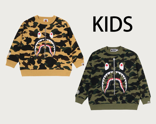 A BATHING APE BAPE KIDS 1ST CAMO SHARK RELAXED FIT CREWNECK SWEAT SHIRT