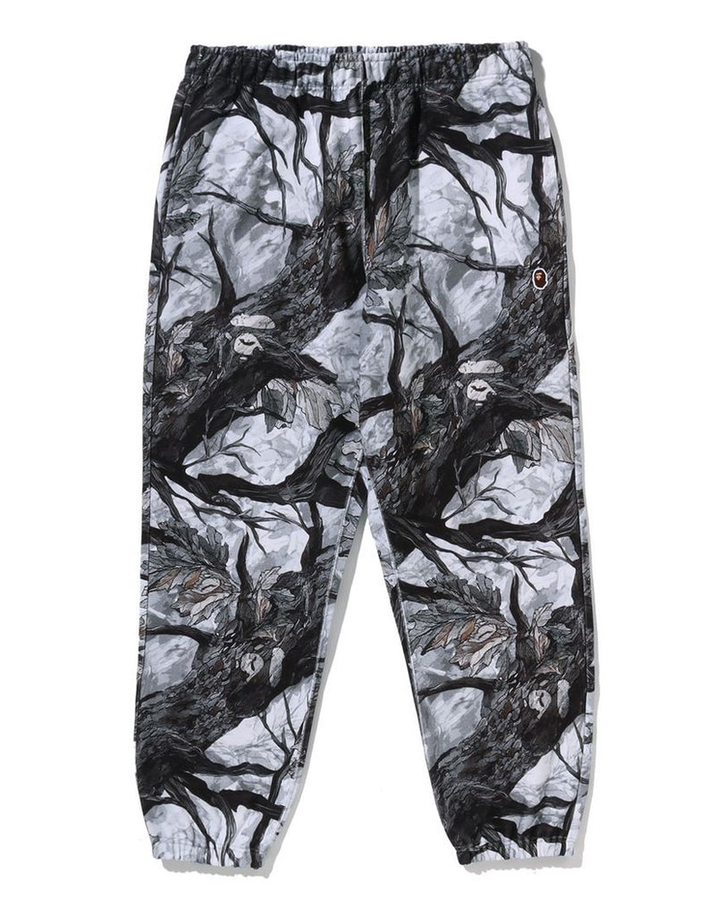 A BATHING APE TREE EDGE CAMO RELAXED FIT SWEAT PANTS