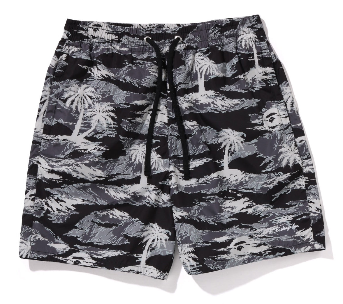 【A BATHING APE】PALM TREE CAMO SHORTS UNISEX 要在庫確認 A BATHING APE PALM TREE CAMO RELAXED FIT BEACH SHORTS