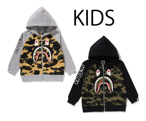 A BATHING APE BAPE KIDS 1ST CAMO SHARK PATCH ZIP HOODIE