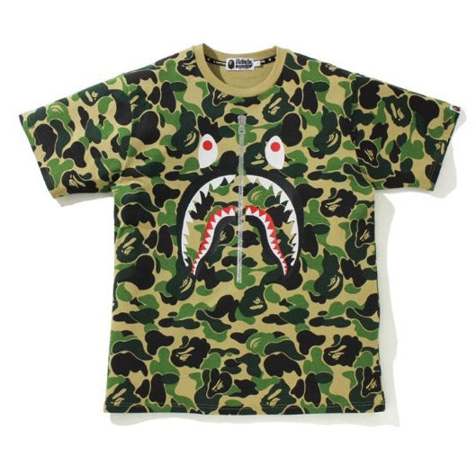 A BATHING APE BIG ABC CAMO SHARK TEE