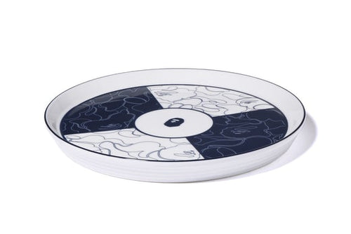 A BATHING APE SOLID CAMO DISH
