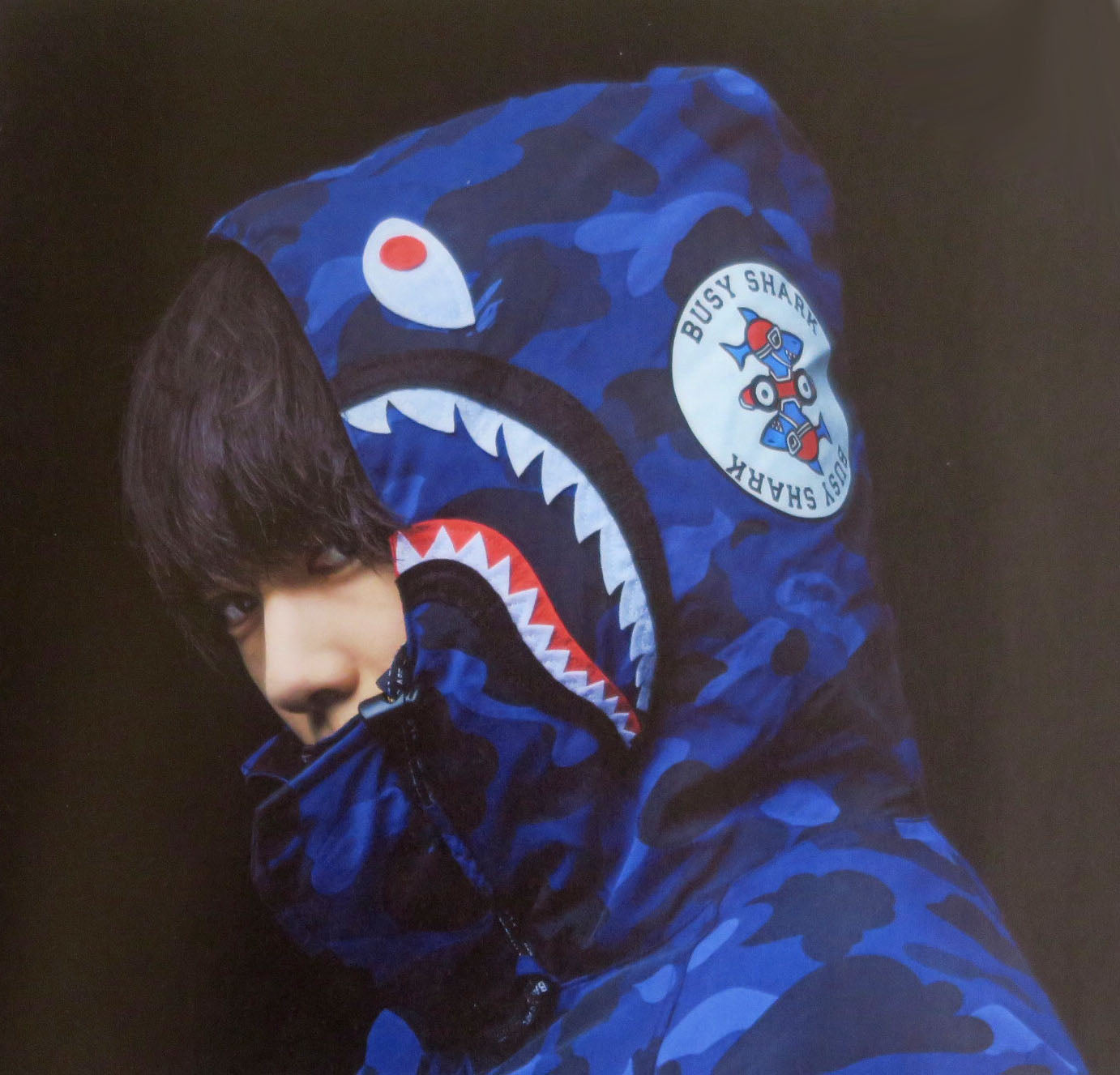 A BATHING APE COLOR CAMO SHARK SNOWBOARD DOWN JACKET