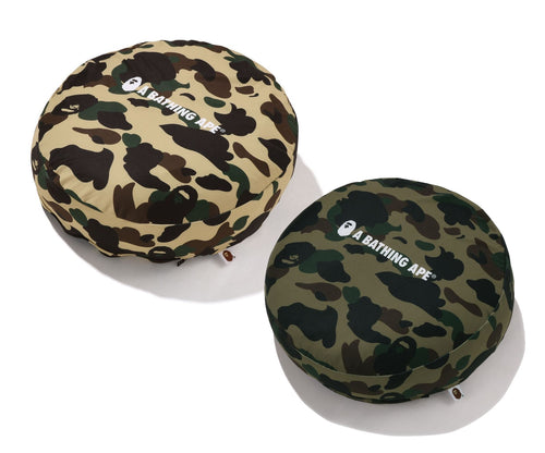 A BATHING APE 1ST CAMO A BATHING APE CIRCLE FLUFFY BEADS CUSHION