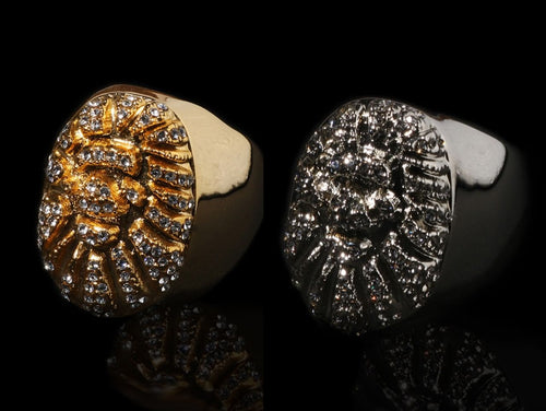 A BATHING APE APE HEAD CRYSTAL STONE RING