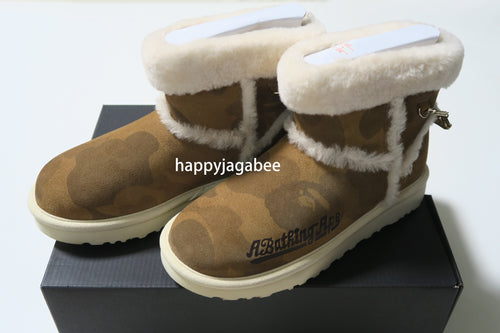 A BATHING APE UGG x BAPE CLASSIC MINI - happyjagabee store