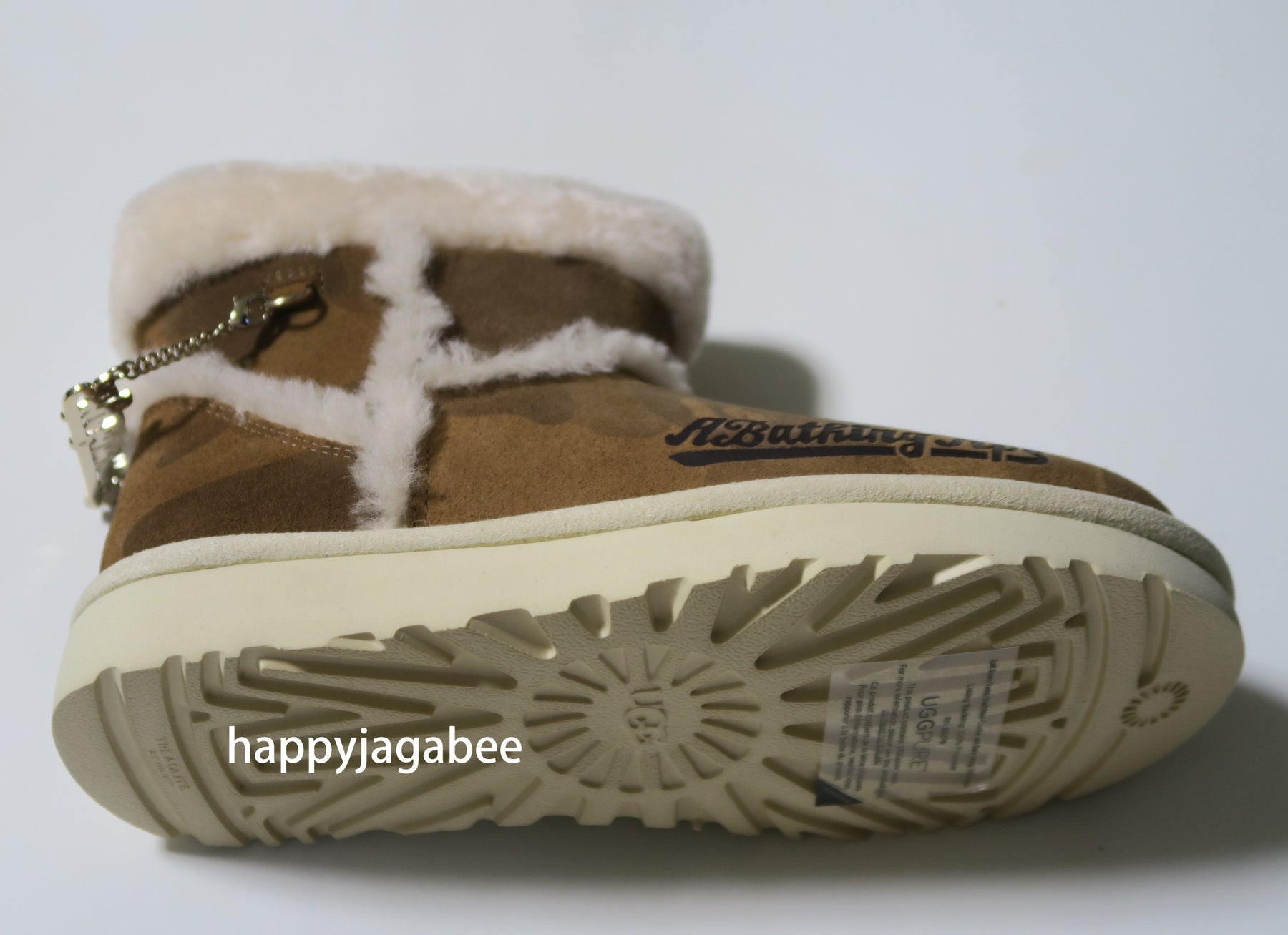 メンズBAPE CLASSIC MINI
    UGG A BATHING APE