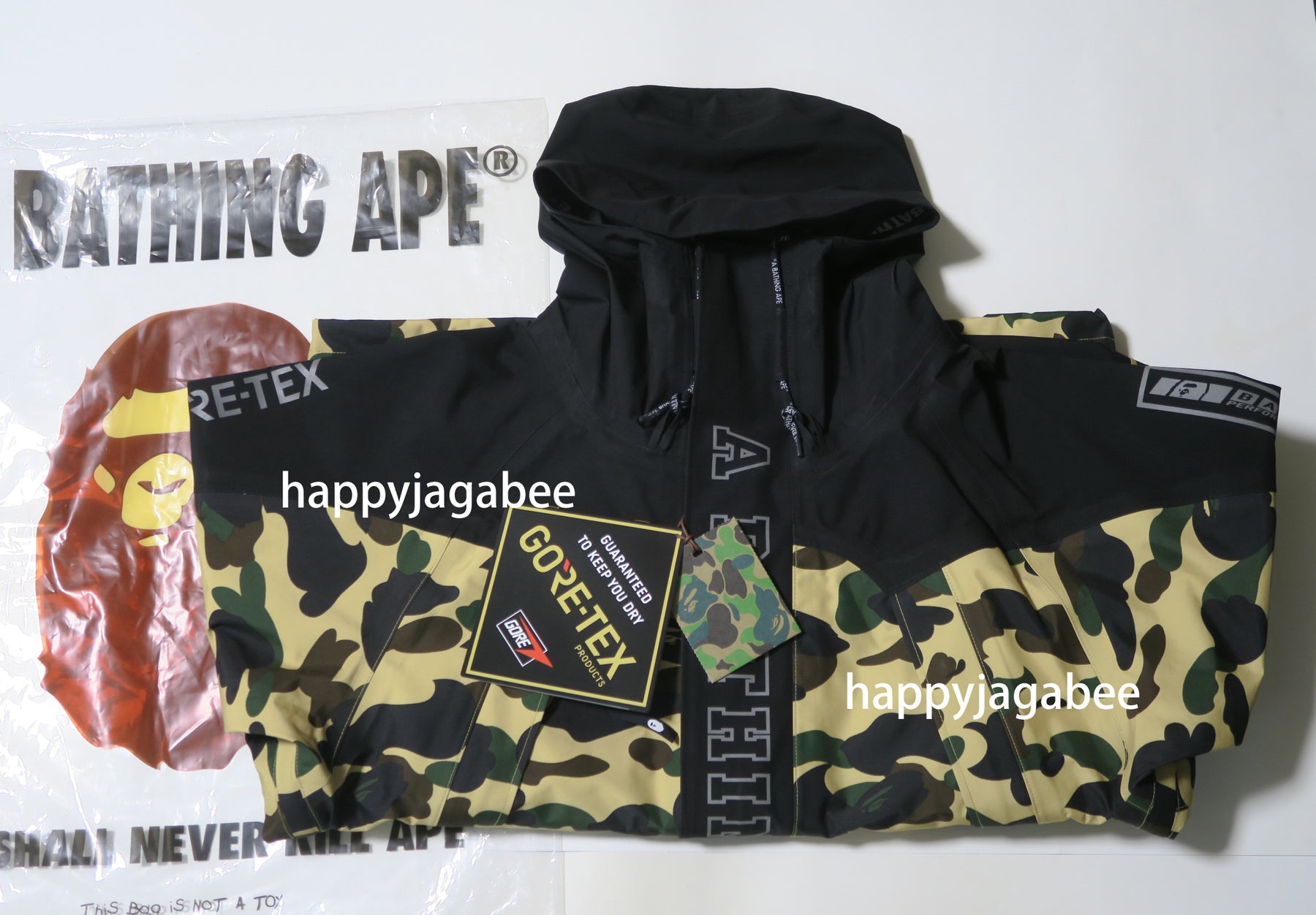 A BATHING APE GORE-TEX 1ST CAMO SNOWBOARD JACKET