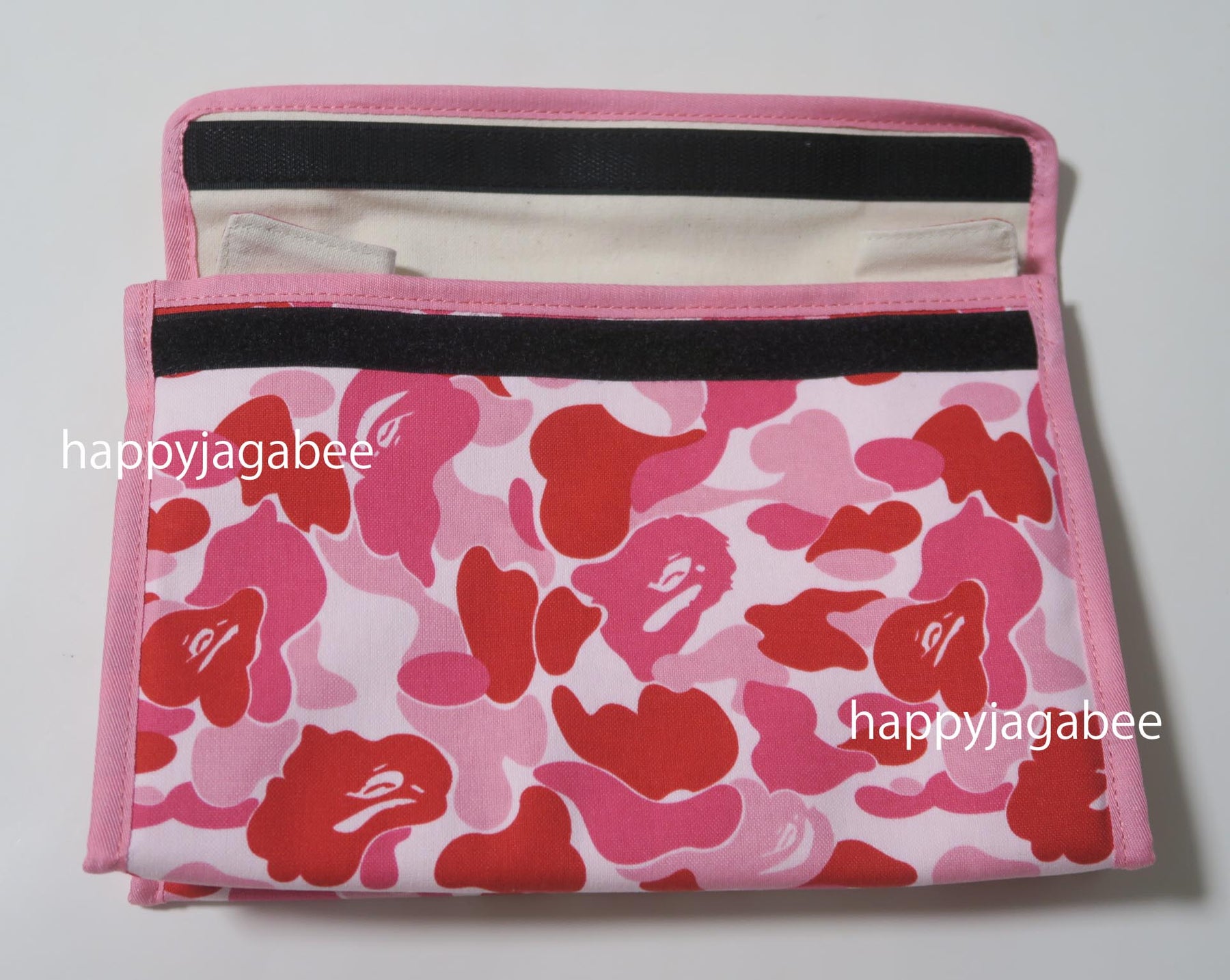 A BATHING APE ABC CAMO TISSUE COVER – happyjagabee store